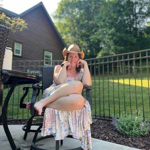 Meet your Posher, Christine